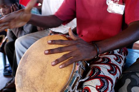 Azande Supernatural Beliefs: a Comparison with other African Traditions
